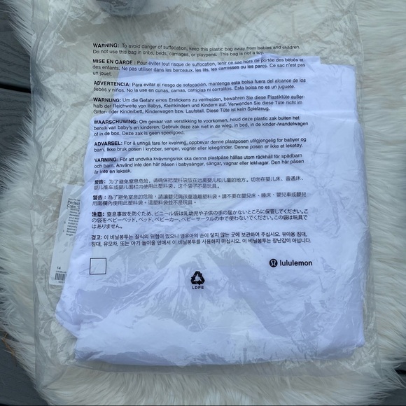 Lululemon Logo Crewneck Sweatshirt - Picture 4 of 4